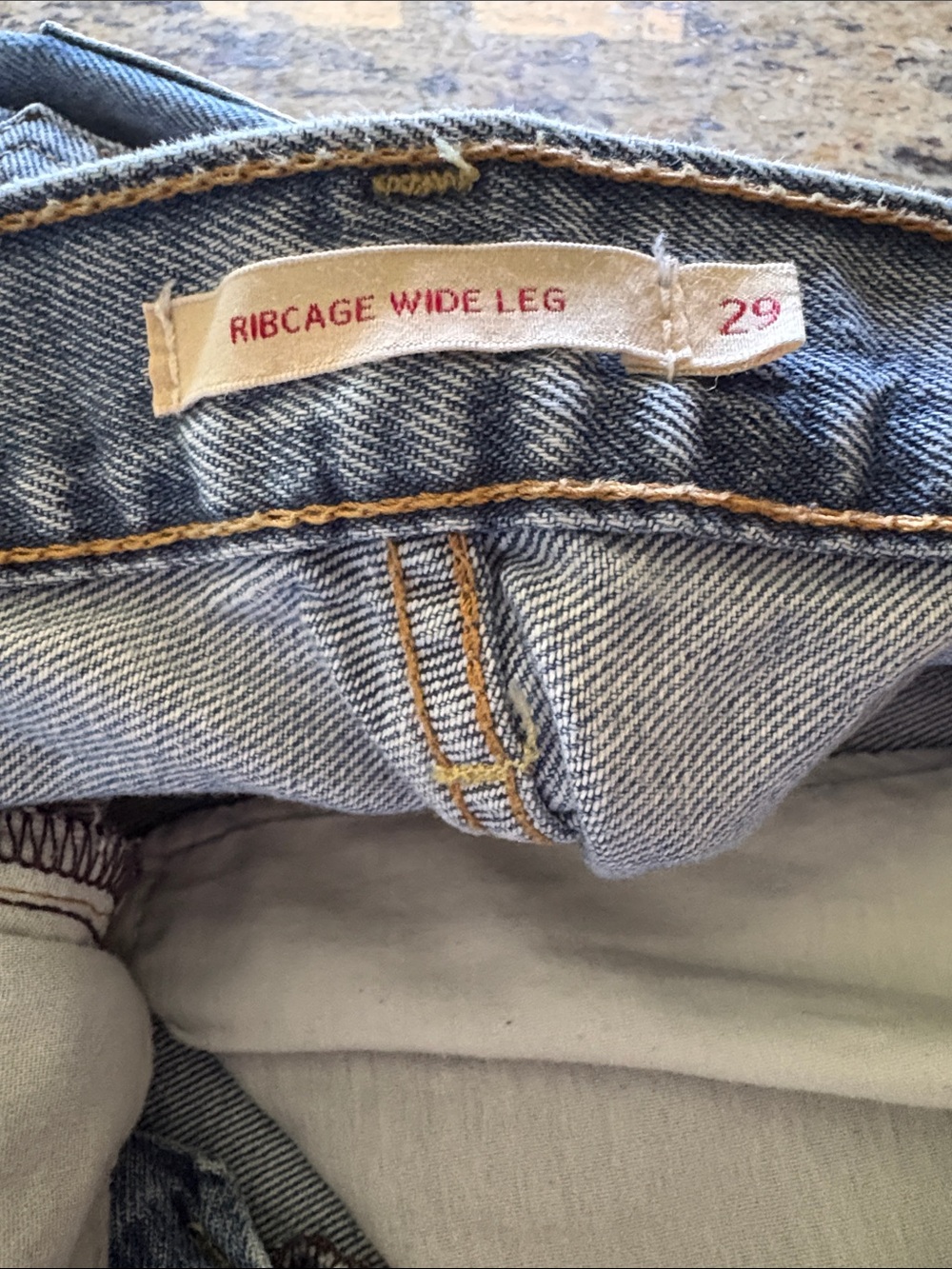 Levi’s Ribcage High-Waist Wide Leg Jeans - Light Blue - Picture 7 of 7